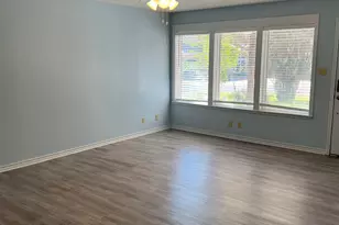 1749 Bluebonnet Ln, Kingsland, TX 78639 - Photo 2