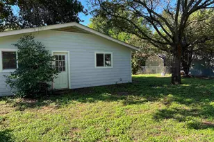 1749 Bluebonnet Ln, Kingsland, TX 78639 - Photo 10