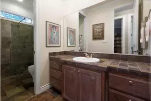 203 W Hi Circle, Horseshoe Bay, TX 78657 - Photo 8