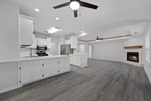 143 Boulder Dr, Kingsland, TX 78639 - Photo 6