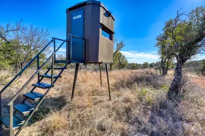 12759 S Highway 16, Llano, TX 78643 - Photo 26
