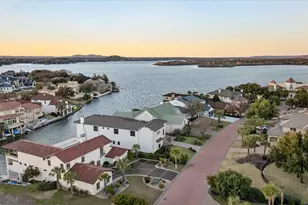 127 Applehead Island Dr, Horseshoe Bay, TX 78657 - Photo 6