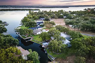 1104 Hill Cir W Dr, Granite Shoals, TX 78654 - Photo 2