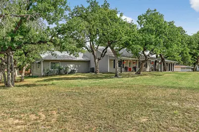 1104 Hill Circle West Drive, Granite Shoals, TX 78654 - Photo 10