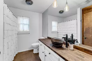 400 Robin Ln, Bertram, TX 78605 - Photo 10