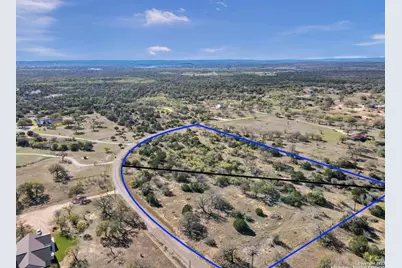 Oak Ridge Trl, Kingsland, TX 78639 - Photo 1