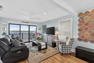 104 Island Dr Dr, Horseshoe Bay, TX 78657 - Photo 6