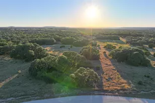 12 Bluestem Ln, Lampasas, TX 76550 - Photo 8