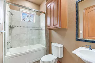 301 Circle Dr, Horseshoe Bay, TX 78657 - Photo 22