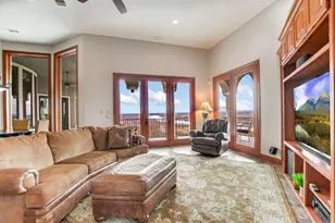 301 Circle Dr, Horseshoe Bay, TX 78657 - Photo 10