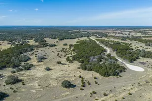 10 Bluestem Ln, Lampasas, TX 76550 - Photo 6