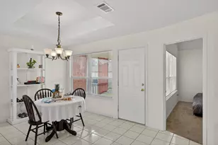 253 Brae Burn Cir, Meadowlakes, TX 78654 - Photo 4