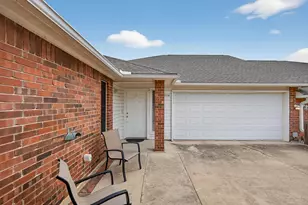 253 Brae Burn Cir, Meadowlakes, TX 78654 - Photo 18