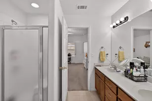 268 Braeburn Cir Circle, Meadowlakes, TX 78654 - Photo 10