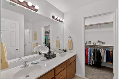 268 Braeburn Cir Circle, Meadowlakes, TX 78654 - Photo 8