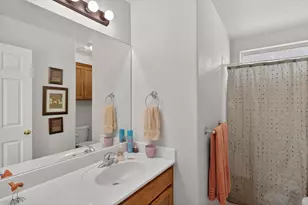 268 Braeburn Cir Circle, Meadowlakes, TX 78654 - Photo 12