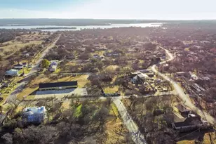 2802 Valley View Ln, Granite Shoals, TX 78654 - Photo 1