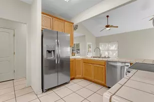 122 Eagle Point Dr, Kingsland, TX 78639 - Photo 8