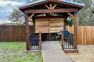 800 Lakeway, Burnet, TX 78611 - Photo 10