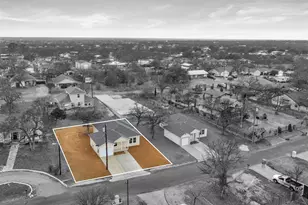 1875 Greenwood Ln, Kingsland, TX 78639 - Photo 2