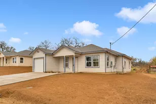 1917 Greenwood Ln, Kingsland, TX 78639 - Photo 4