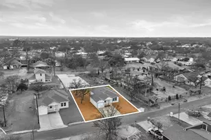 1917 Greenwood Ln, Kingsland, TX 78639 - Photo 2