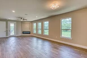 3217 Douglas Dr, Horseshoe Bay, TX 78657 - Photo 2