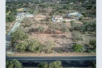 103 Iron Rose, Horseshoe Bay, TX 78657 - Photo 4