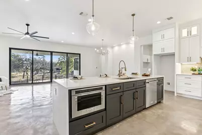 300 Deer Drive, Sunrise Beach, TX 78643 - Photo 10