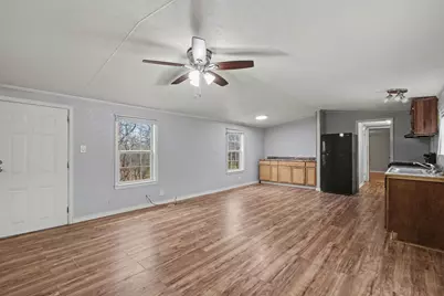 919 Austin Street, Kingsland, TX 78639 - Photo 6