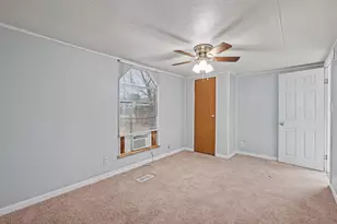 919 Austin St, Kingsland, TX 78639 - Photo 10