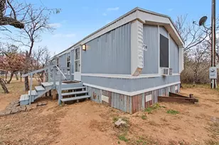 919 Austin St, Kingsland, TX 78639 - Photo 2