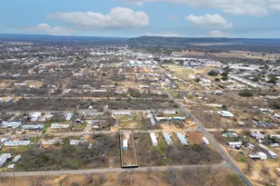 919 Austin St, Kingsland, TX 78639 - Photo 20