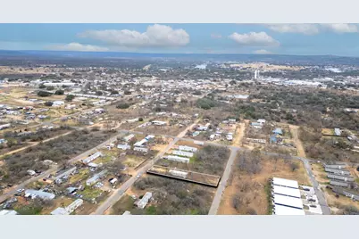 919 Austin St, Kingsland, TX 78639 - Photo 20