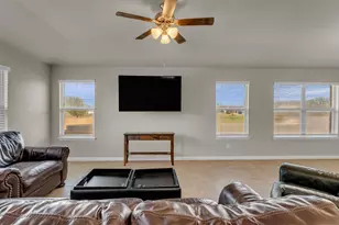 100 Pepper Mill Loop Loop, Burnet, TX 78611 - Photo 10