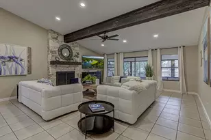 103 Oasis #A St, Horseshoe Bay, TX 78657 - Photo 4