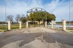 550 Timber Ridge Rd, Marble Falls, TX 78654 - Photo 2