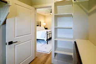 302 Castlehigh Dr, Granite Shoals, TX 78654 - Photo 18