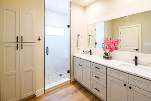 302 Castlehigh Dr, Granite Shoals, TX 78654 - Photo 16