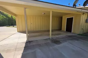 511 A Ave K, Marble Falls, TX 78654 - Photo 10