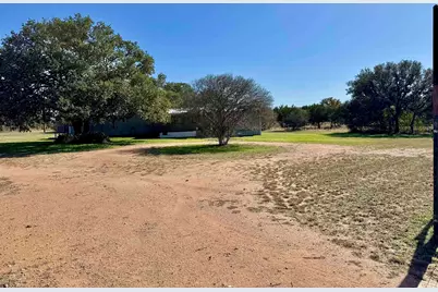 600 Old Spanish Trail, Buchanan Dam, TX 78609 - Photo 8
