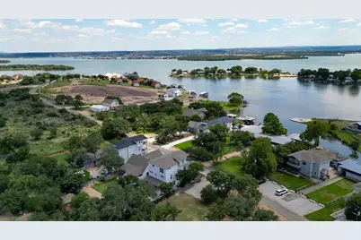 1511 Hilltop Drive, Granite Shoals, TX 78654 - Photo 30