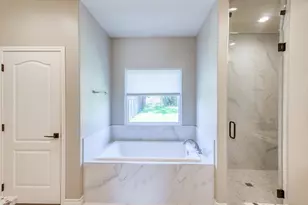 301 Sunray, Horseshoe Bay, TX 78657 - Photo 10