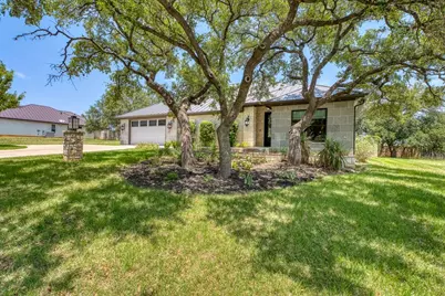 301 Sun Ray, Horseshoe Bay, TX 78657 - Photo 2
