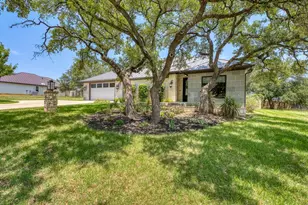 301 Sunray, Horseshoe Bay, TX 78657 - Photo 2
