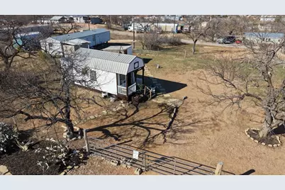 510 Valley Street, Kingsland, TX 78639 - Photo 2