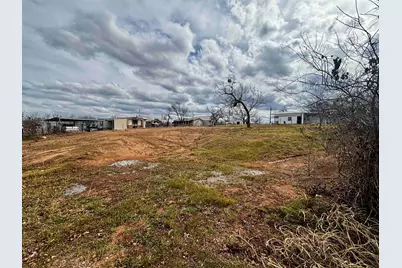 510 Valley Street, Kingsland, TX 78639 - Photo 10