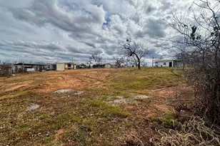 510 Valley St, Kingsland, TX 78639 - Photo 10