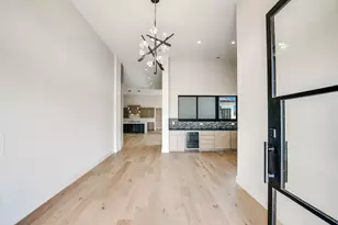 105 Island Ct, Horseshoe Bay, TX 78657 - Photo 4