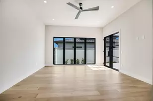 105 Island Ct, Horseshoe Bay, TX 78657 - Photo 14